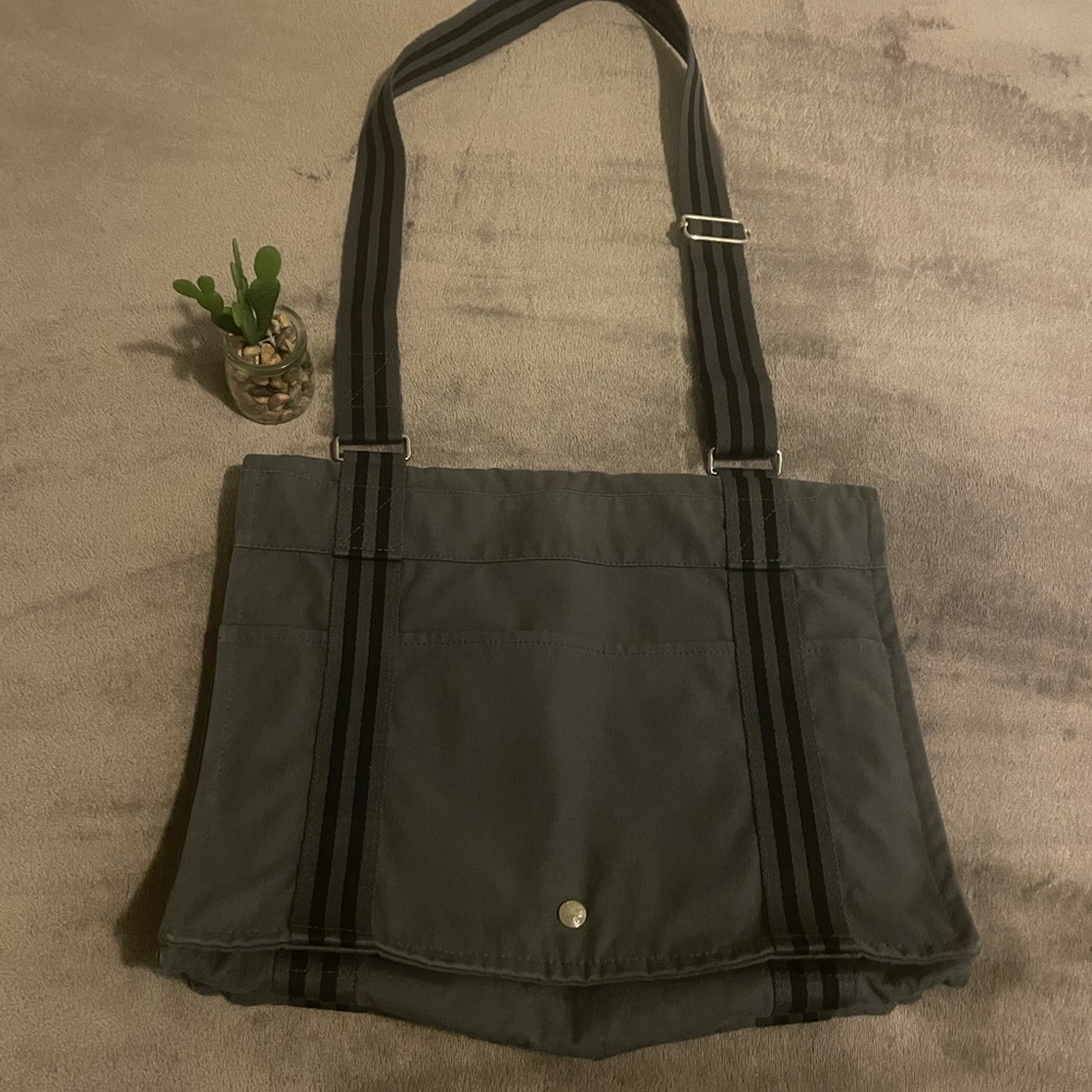 HERMES HER LINE SLING BAG